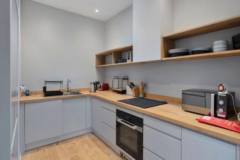 undefined, 0412L Darnell Road, Edinburgh, EH5 3PL