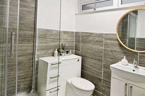 3 bedroom terraced house for sale, Marshall Path, London SE28