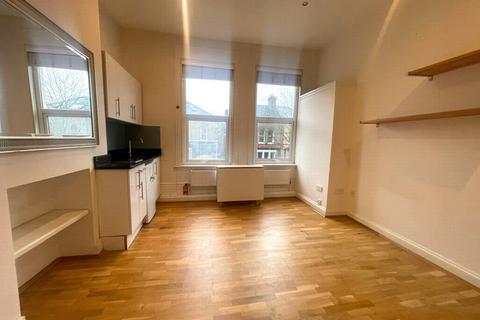 undefined, Finsbury Park Road, Finsbury Park, N4