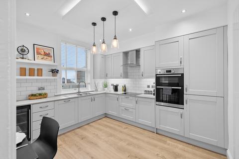 3 bedroom semi-detached house for sale, 25 Navarre Street, Broughty Ferry, DD5 2TW