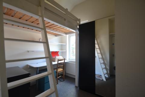 3 bedroom terraced house to rent, Ashfield Road, Manchester M13