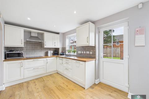 3 bedroom semi-detached house for sale, Phillips Close, Maidenbower RH10