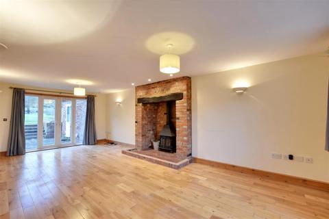 undefined, Main Street, Peasmarsh, Rye
