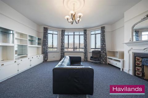1 bedroom flat to rent, Station Road, Winchmore Hill