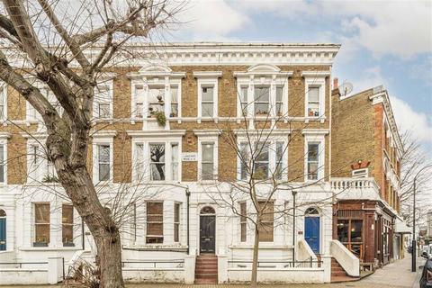 undefined, Lakeside Road, London W14