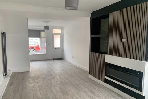 3 bedroom semi-detached house for sale, Queen Street, Worksop