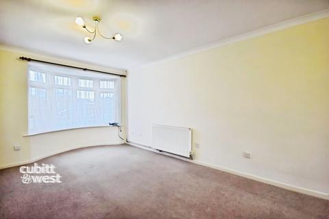 3 bedroom terraced house to rent, Westminster Drive Bognor Regis PO21