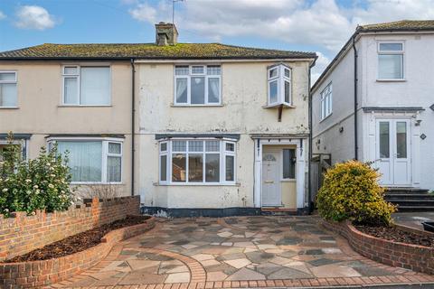 3 bedroom end of terrace house for sale, Prince Albert Square, Redhill