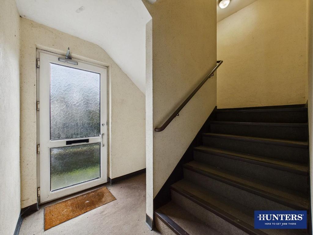 Communal Hallway (Ground Floor Entrance)