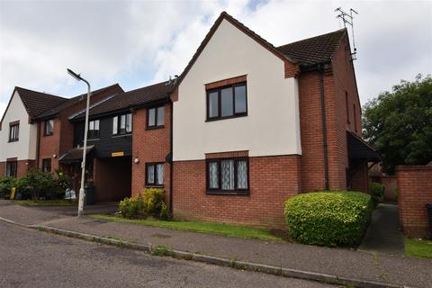 undefined, Hallowell Down, South Woodham Ferrers