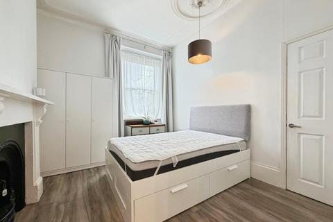 undefined, Albert Park, Bristol BS6