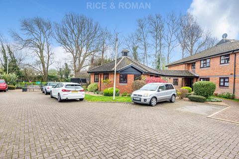 undefined, Pitson Close, Addlestone KT15