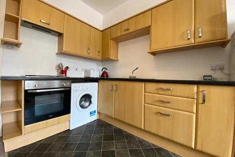2 bedroom flat to rent, Prince Regent Street, Leith, Edinburgh, EH6