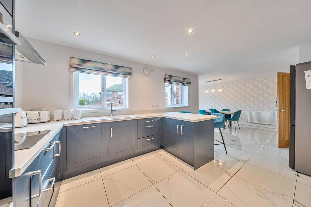 2nd view KITCHEN.jpg