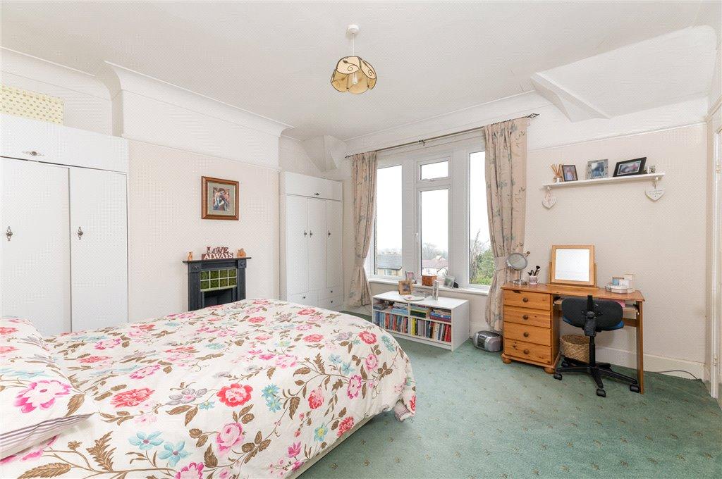 Mster Bedroom