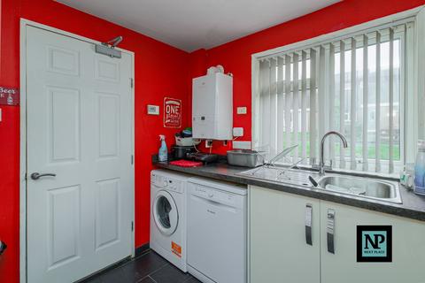 undefined, Tarrant, Belgrave, B77