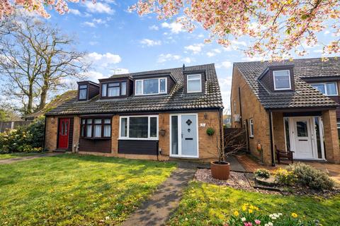 3 bedroom semi-detached house for sale, Tolpuddle Way, Hampshire GU46