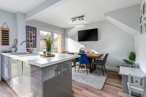 3 bedroom semi-detached house for sale, Tolpuddle Way, Hampshire GU46