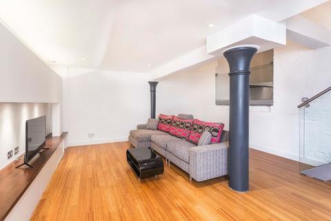 2 bedroom apartment to rent, Block A, 27 Green Walk, SE1