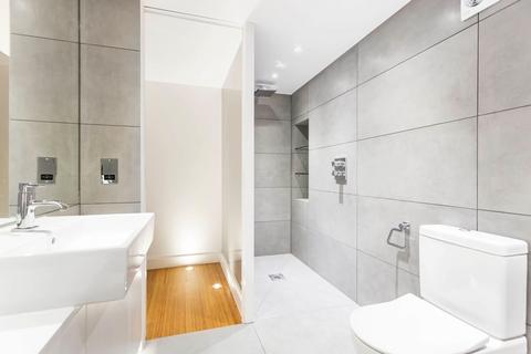 2 bedroom apartment to rent, Block A, 27 Green Walk, SE1