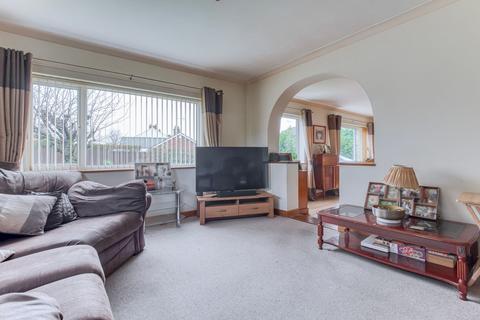 undefined, Farman Close, Belton