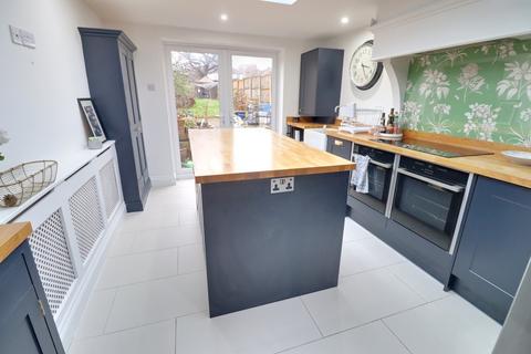 3 bedroom semi-detached house for sale, JUBILEE ROAD, WATERLOOVILLE