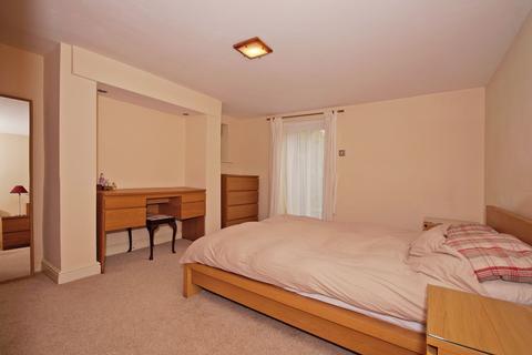 undefined, 36A Harlow Moor Road