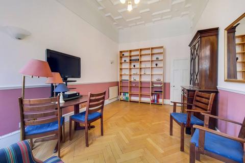 2 bedroom flat to rent, Collingham Gardens, Earls Court, London, SW5