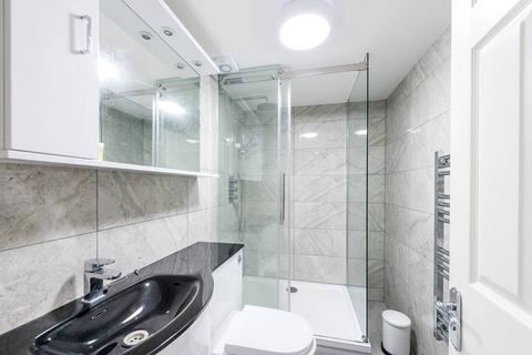 2 bedroom flat for sale, Old Gloucester Street, Bloomsbury, London, WC1N