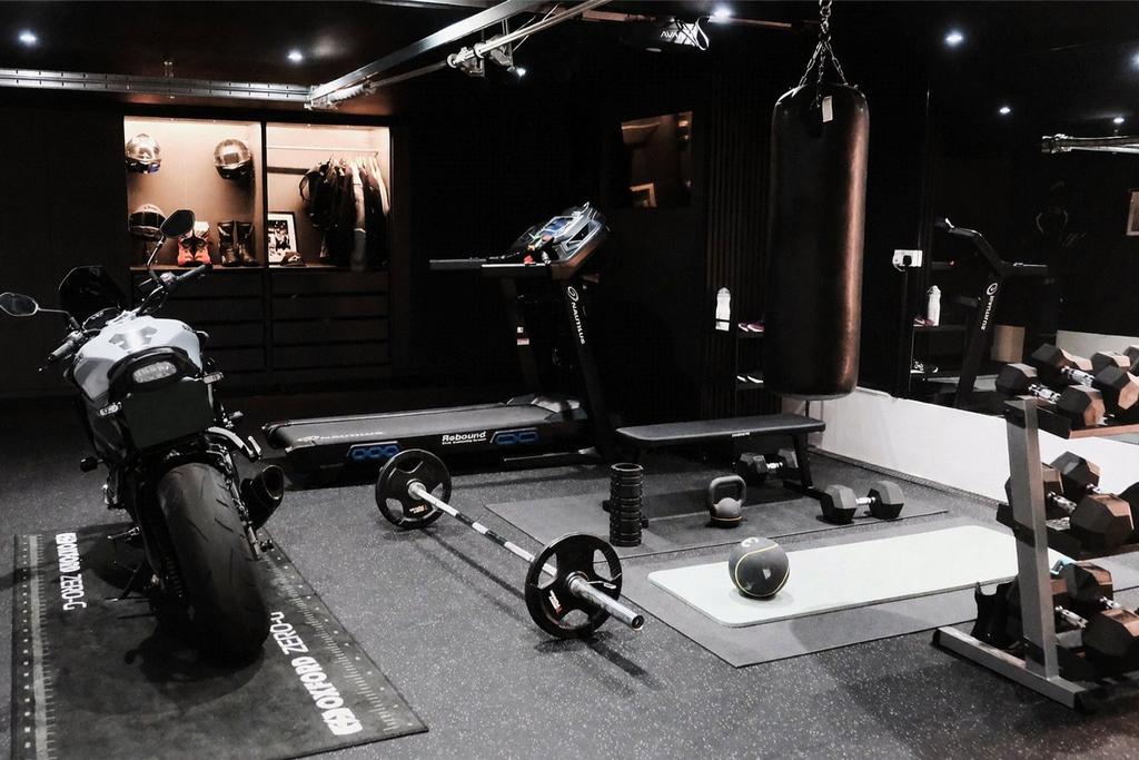 Gym/Garage