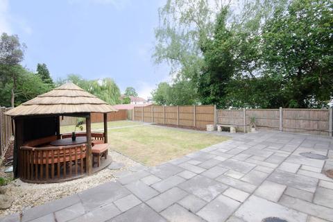 undefined, Beverley Gardens, Wembley, HA9