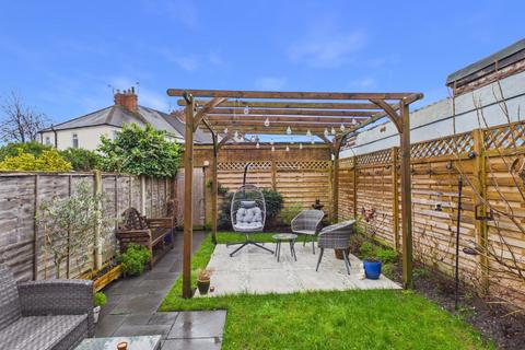 3 bedroom terraced house for sale, Hull Road, Hessle, HU13 9LU