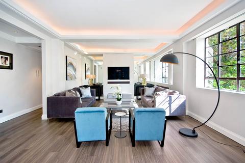 undefined, Princes Gate, Knightsbridge SW7