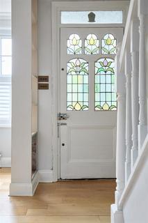 undefined, Riverview Grove, Chiswick, W4