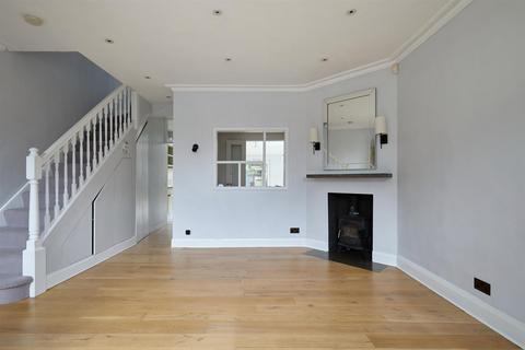 undefined, Riverview Grove, Chiswick, W4
