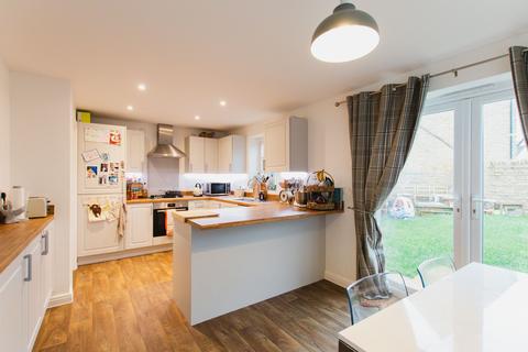 undefined, Roberts Road, Silverstone, NN12
