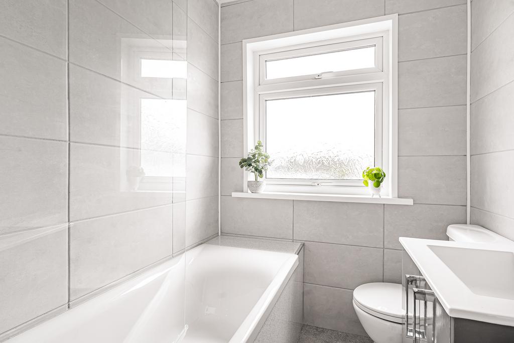 6 Bathroom