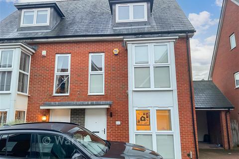 Waterman Way, Wouldham, Rochester, Kent