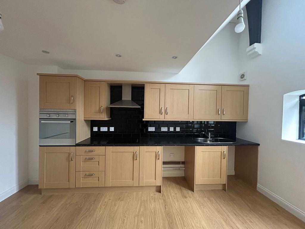 Kitchen / Lounge / Diner
