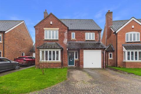 4 bedroom detached house for sale, Yarlington Orchard, Pontesbury, Shrewsbury