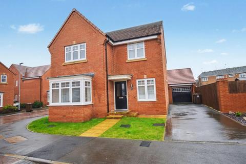 4 bedroom detached house for sale, Burkwood Drive, Wakefield, West Yorkshire