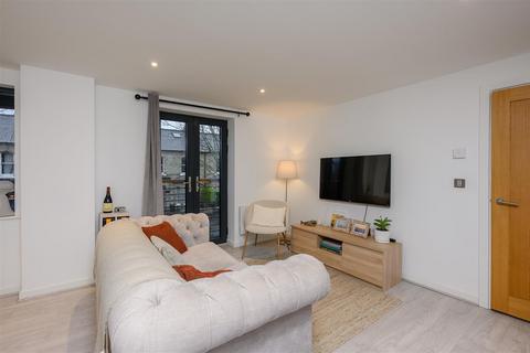 1 bedroom apartment for sale, St Johns Mews, Penleys Grove Street, The Groves, York YO31 7AH