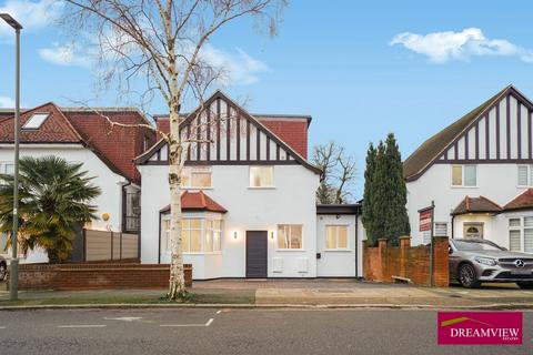 5 bedroom detached house for sale, Wentworth Road Golders Green London, NW11 0RN