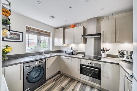 2 bedroom terraced house for sale, Vesta Close, Swindon, SN26
