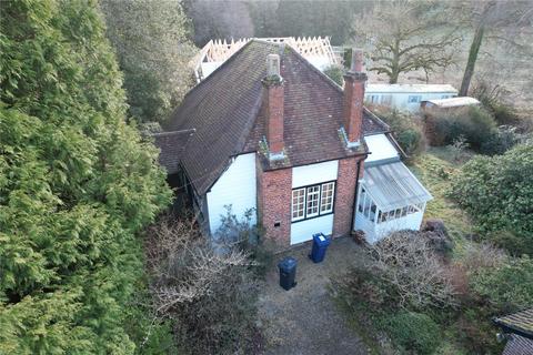 2 bedroom bungalow for sale, Bell Road, Haslemere, Surrey, GU27