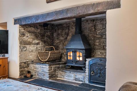 3 bedroom country house for sale, Llanafanfawr, Builth Wells