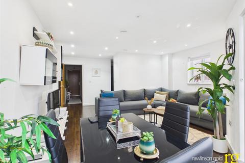 2 bedroom flat for sale, High Street, Wealdstone, Harrow