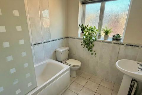 undefined, Fairway Drive, Carlton, Nottingham