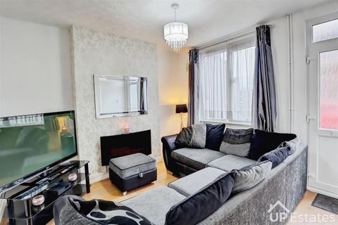 3 bedroom end of terrace house for sale, Westbury Road, Stockingford, Nuneaton