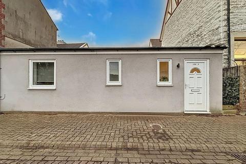 1 bedroom apartment to rent, Railway Street, Splott, CF24